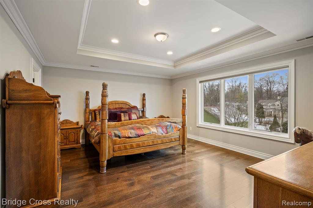 5820 LAKEVIEW Avenue, Orchard Lake Village, MI 48323 — Photo 55