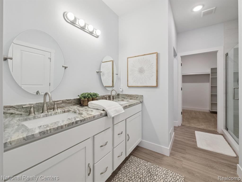 13163 Harbor Landings Drive, 112, Fenton, MI 48430 — Photo 22