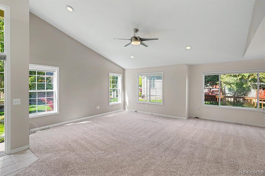 6076 Evergreen Lane, Grand Blanc, MI 48439 — Photo 3