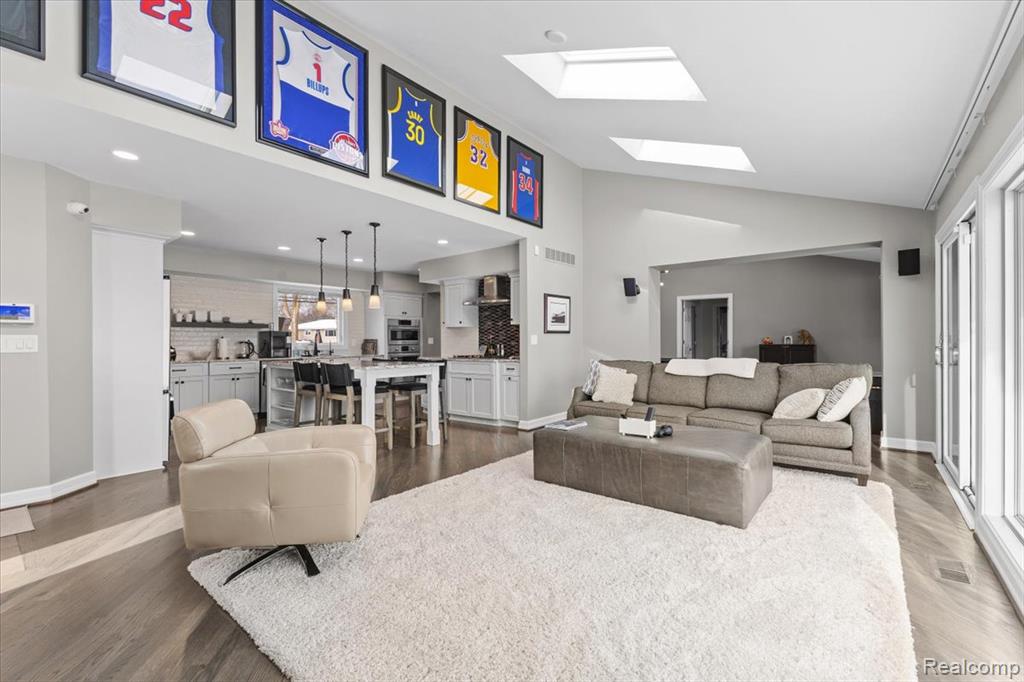 3301 Mann Road, Clarkston, MI, 00000