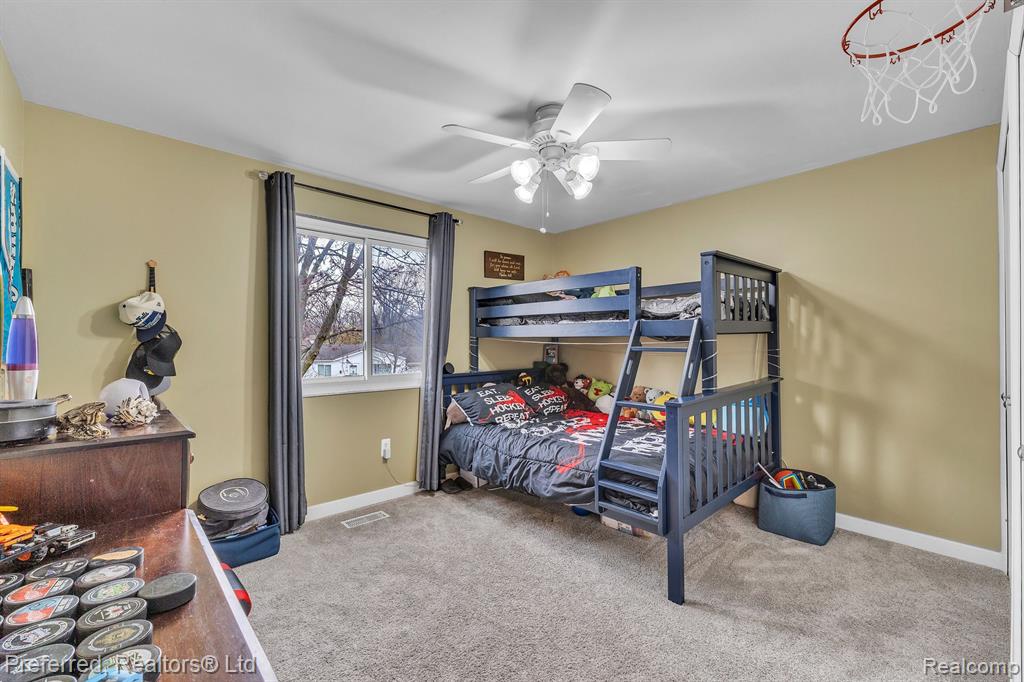 48932 CELESTE Street, Chesterfield, MI — Photo 28