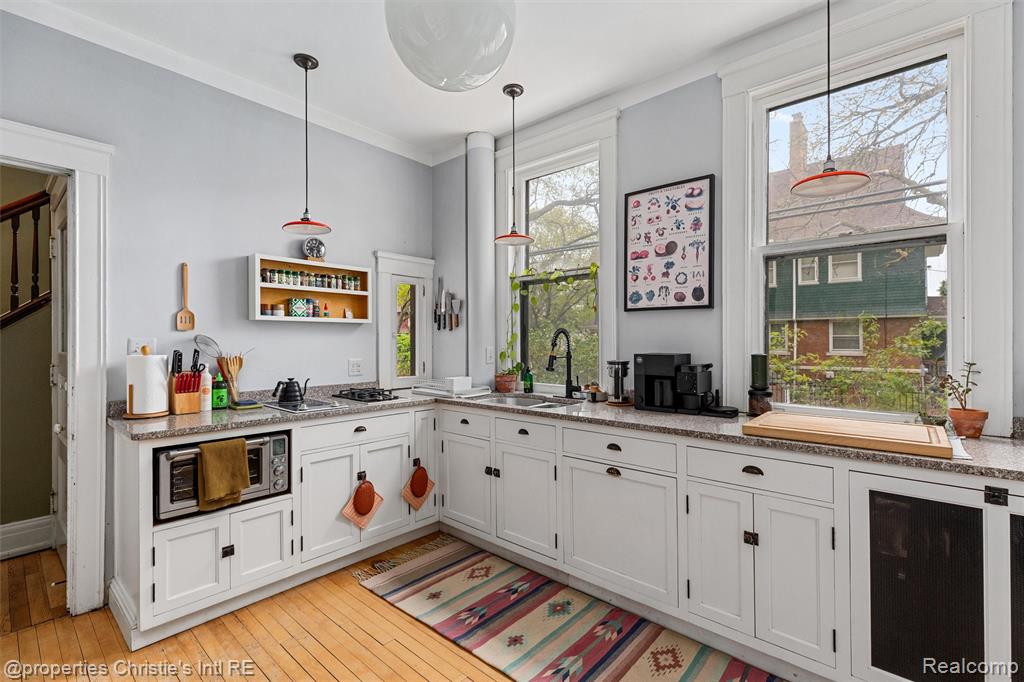 36 Longfellow Street, Detroit, MI 48202 — Photo 20