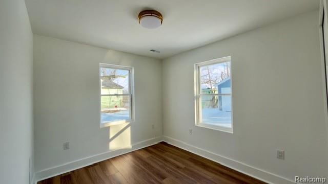 5634 Arcola Avenue, Garden City, MI — Photo 9