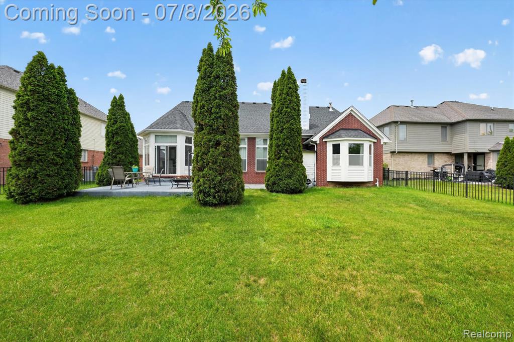 48166 Ellington Drive, Macomb, MI 48044 — Photo 56