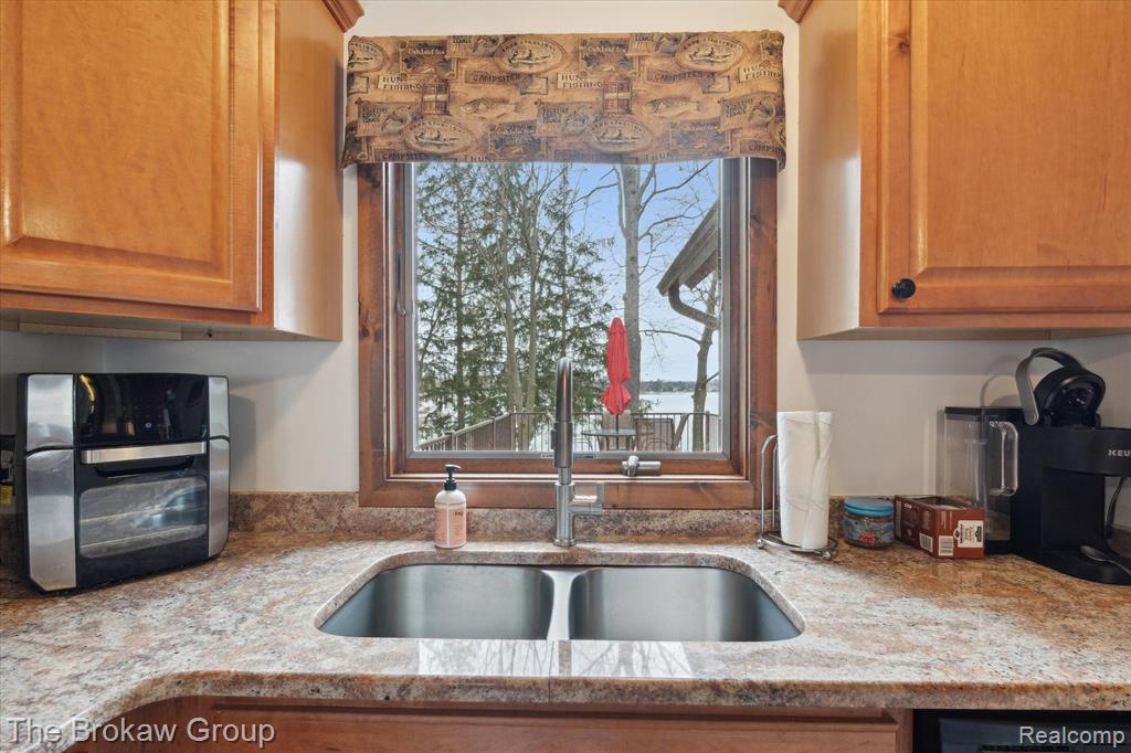 3032 WOODLAND Drive, Metamora, MI 48455 — Photo 21