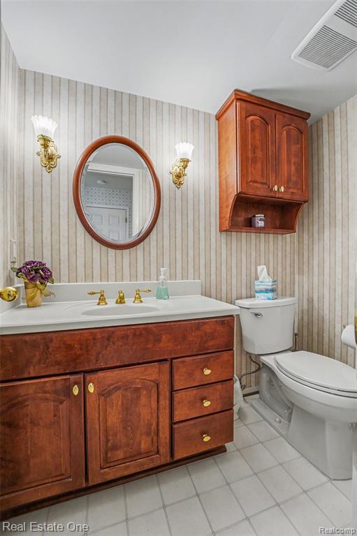 5303 Church Hill Drive, Troy, MI 48085 — Photo 17