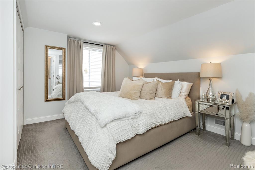 508 Marlin Avenue, Royal Oak, MI 48067 — Photo 22