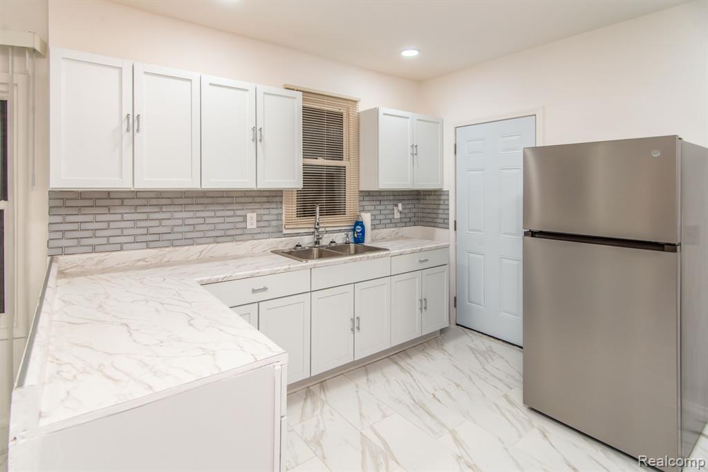 625 HORTON Street, Detroit, MI 48202 — Photo 25