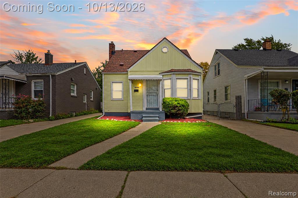 6484 Westwood Street, Detroit, MI 48228
