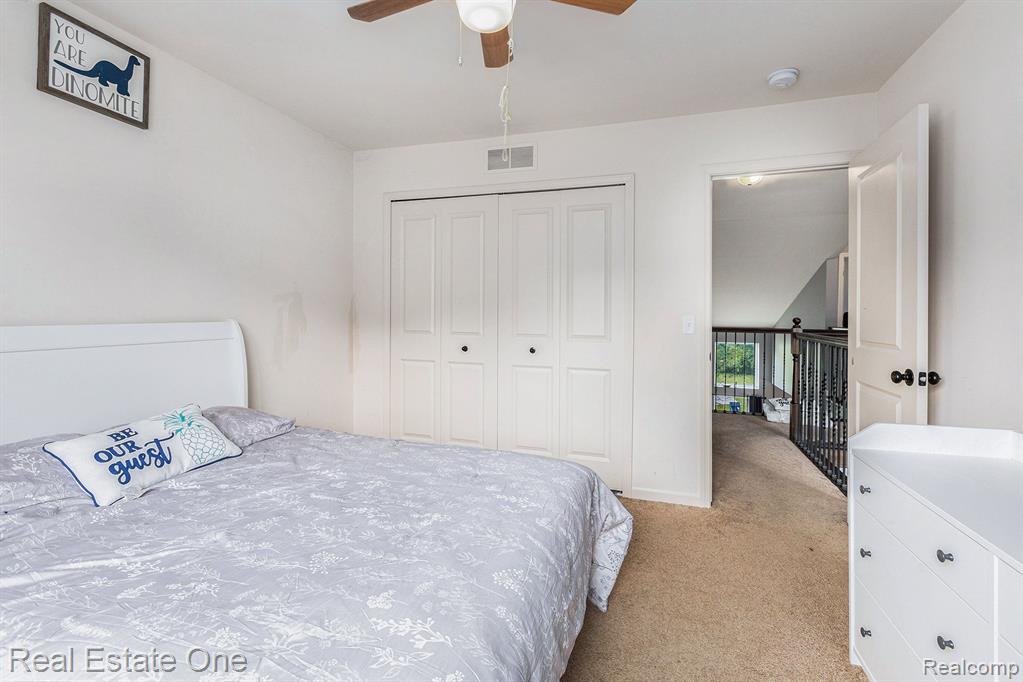 42802 N CUMBERLAND Drive, Van Buren, MI 48111 — Photo 26