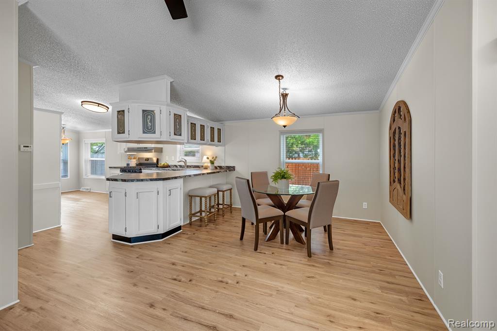 2692 GREG Avenue, Brighton, MI 48114 — Photo 6