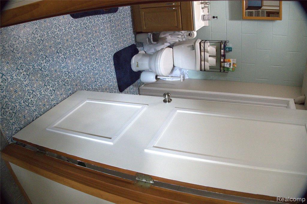 2234 Landmark Drive, Lapeer, MI 48446 — Photo 24
