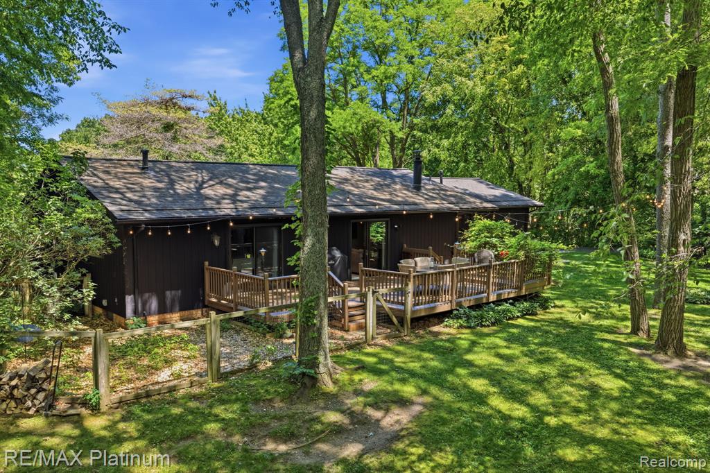 1245 Tracilee Drive, Howell, MI 48843 — Photo 51