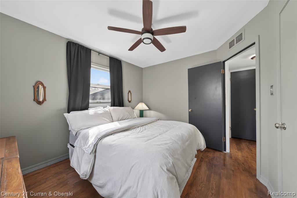 725 S Manitou Avenue, Clawson, MI — Photo 24