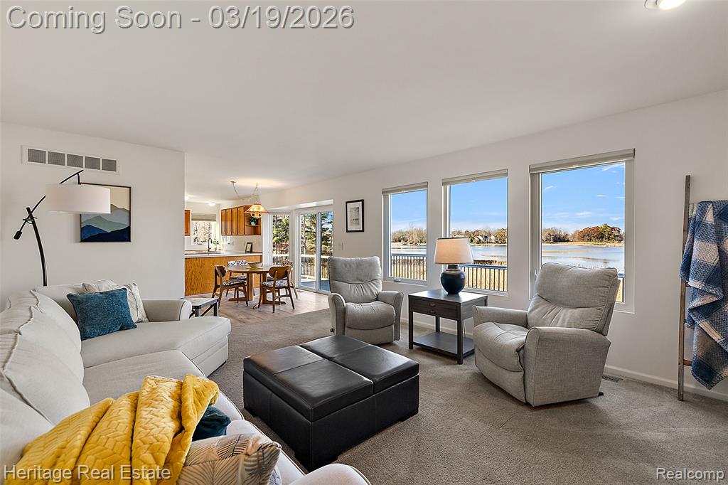 850 Glenmoor Drive, Oxford, MI 48371 — Photo 13