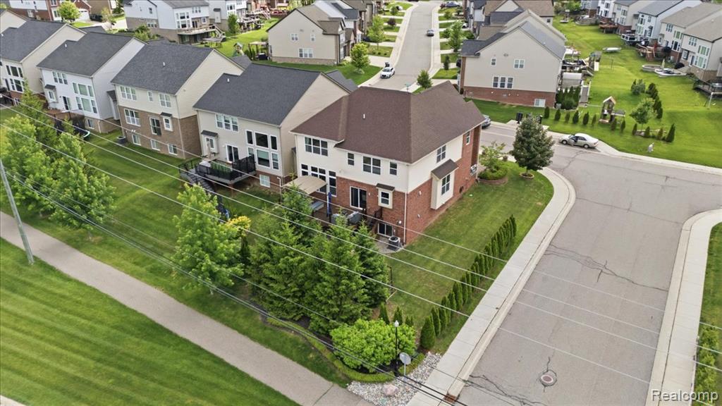 4810 E Stonegate Circle, Lake Orion, MI — Photo 53