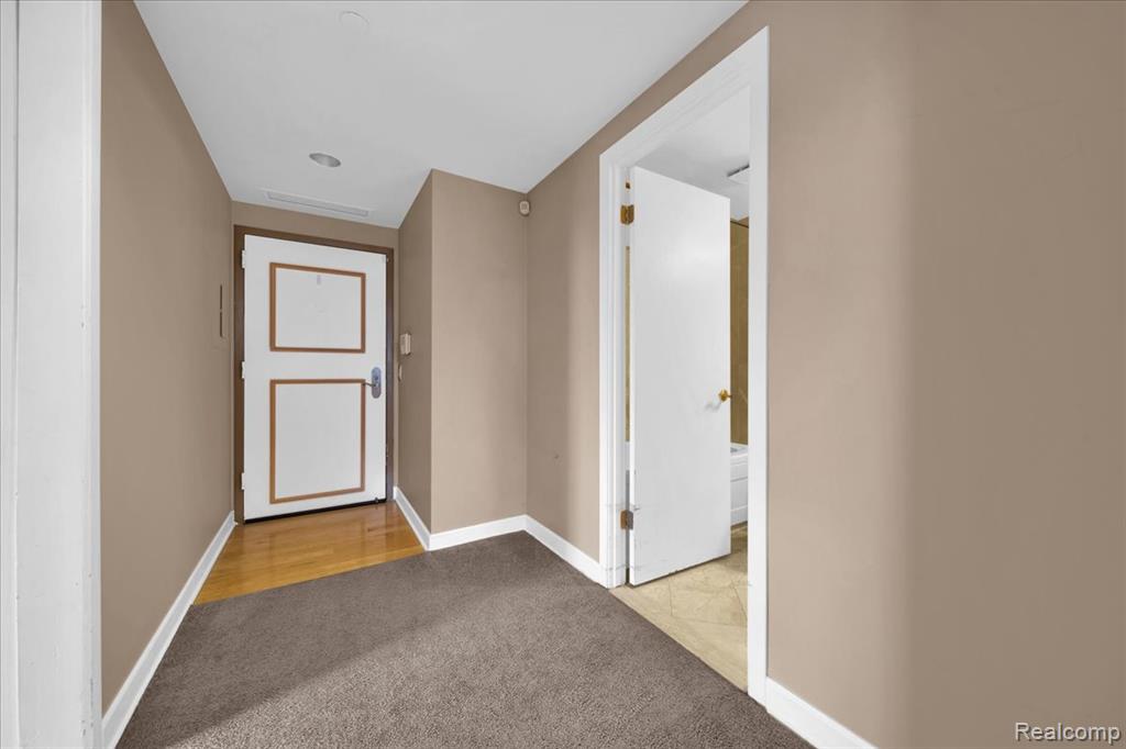 3320 Spinnaker Lane, 3A, Detroit, MI 48207 — Photo 10