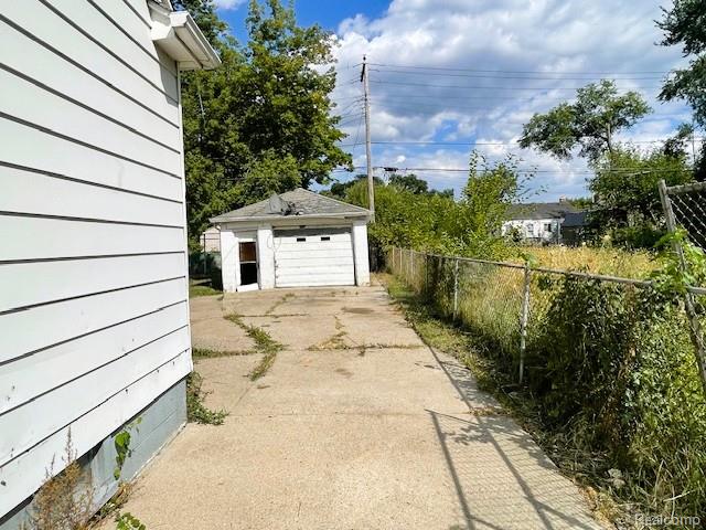 8228 Pierson Street, Detroit, MI 48228 — Photo 15