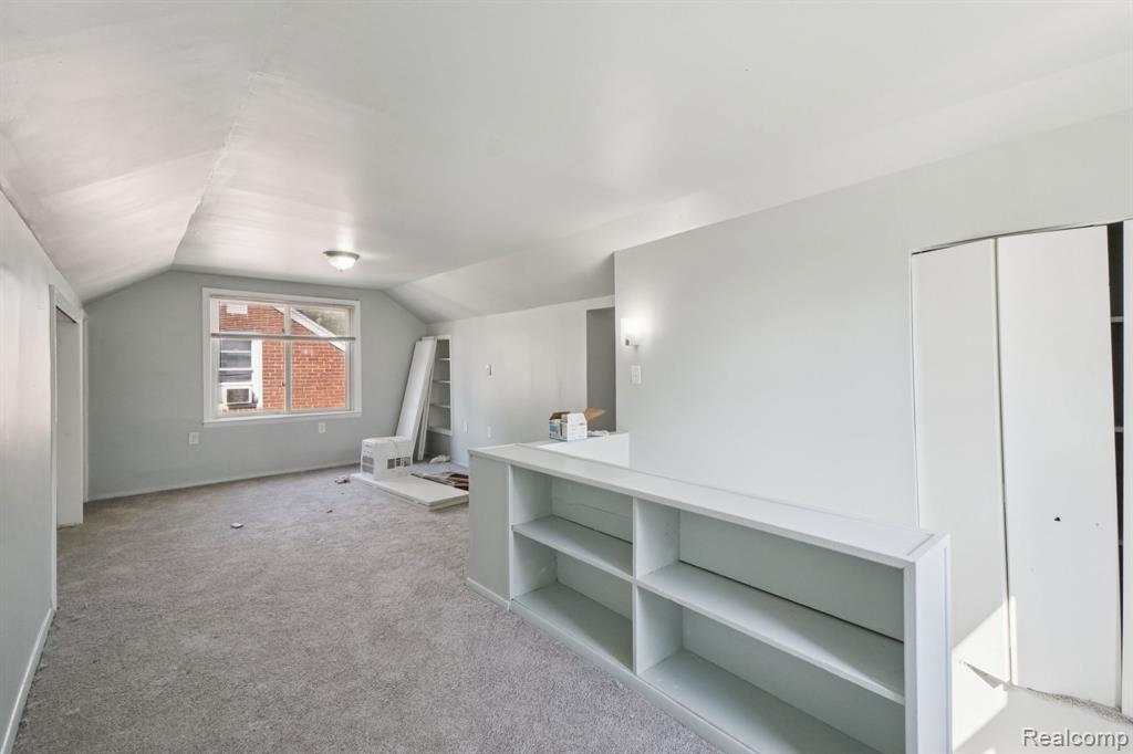 9976 Warwick Street, Detroit, MI 48228 — Photo 24