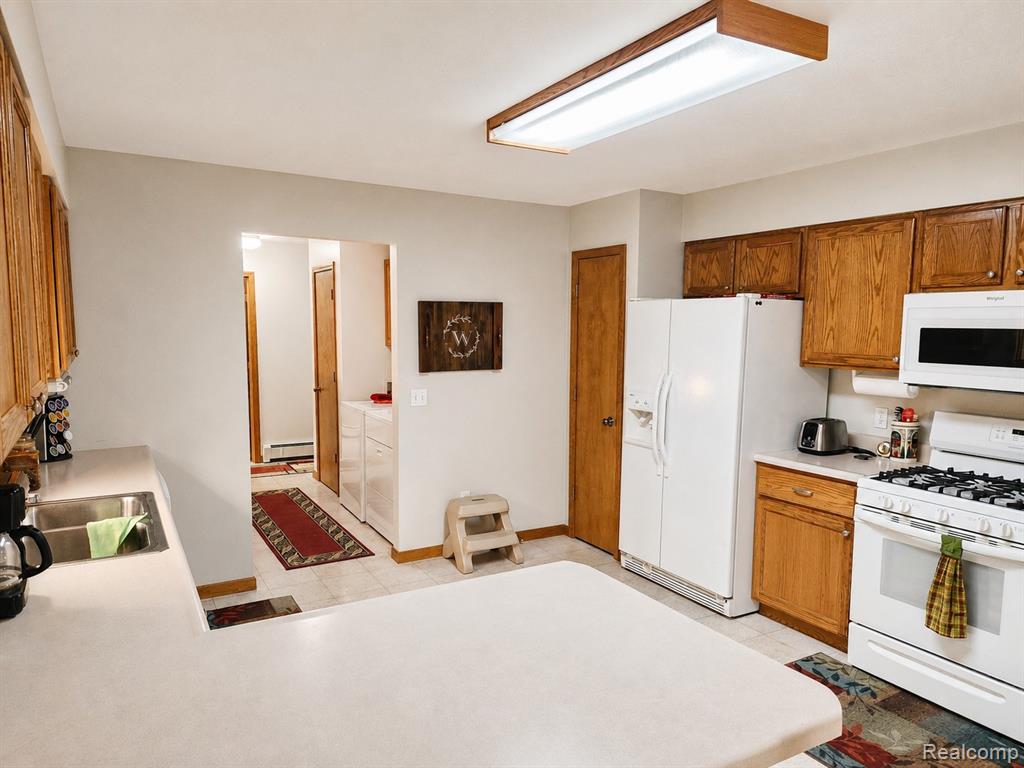 11183 Wolf Road, Johannesburg, MI 49751 — Photo 15