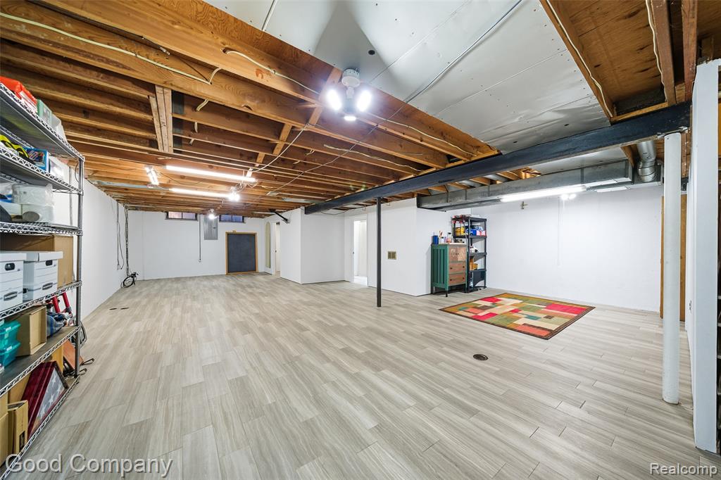 5035 University Avenue, Warren, MI 48092 — Photo 13
