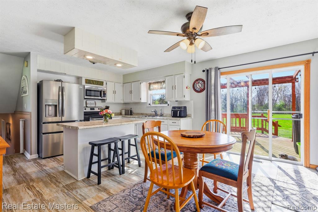8187 N Elms, Flushing, MI 48433 — Photo 8
