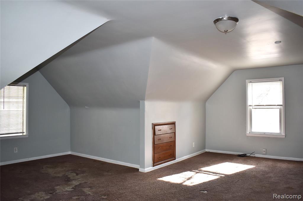9729 Lakepointe Street, Detroit, MI 48224 — Photo 11