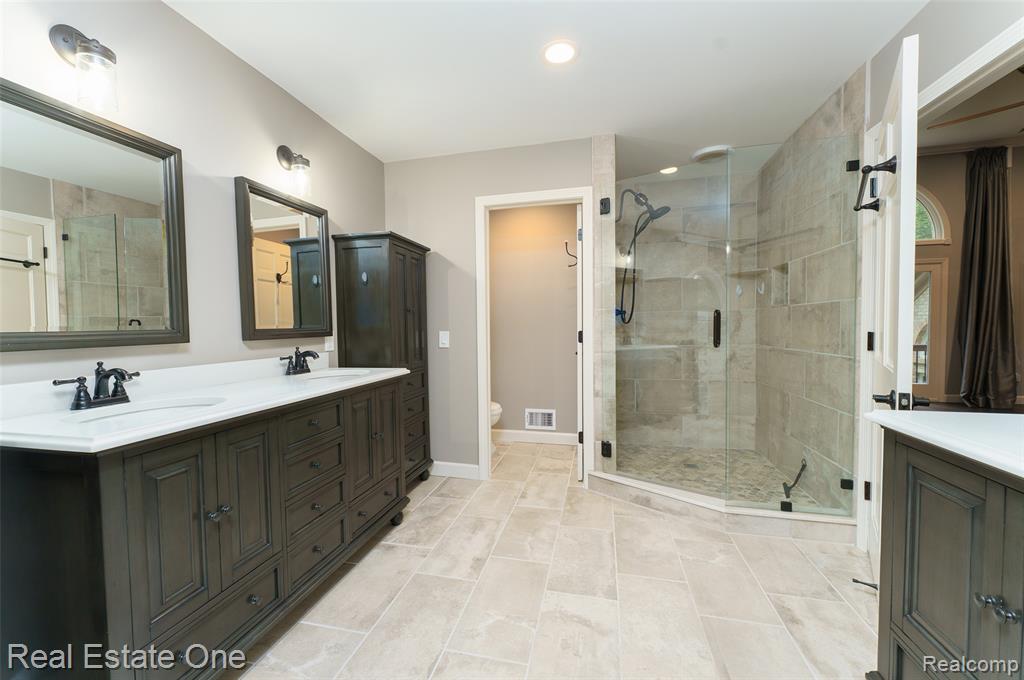 5258 Hidden Pines Drive, Brighton, MI 48116 — Photo 47