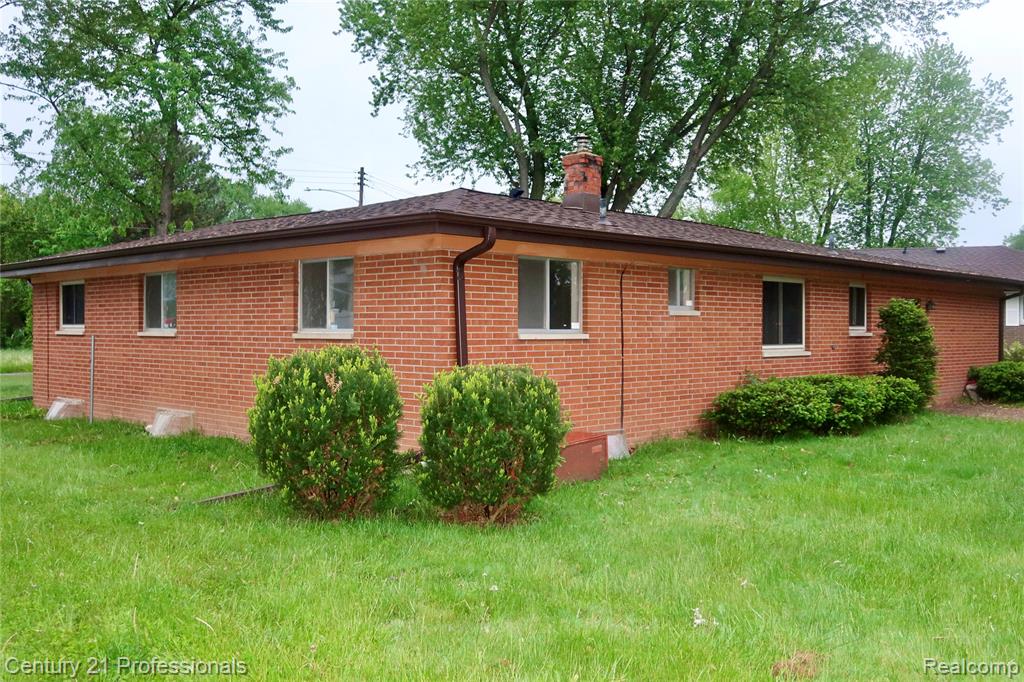 4365 Jo Drive, Saginaw, MI 48601 — Photo 5