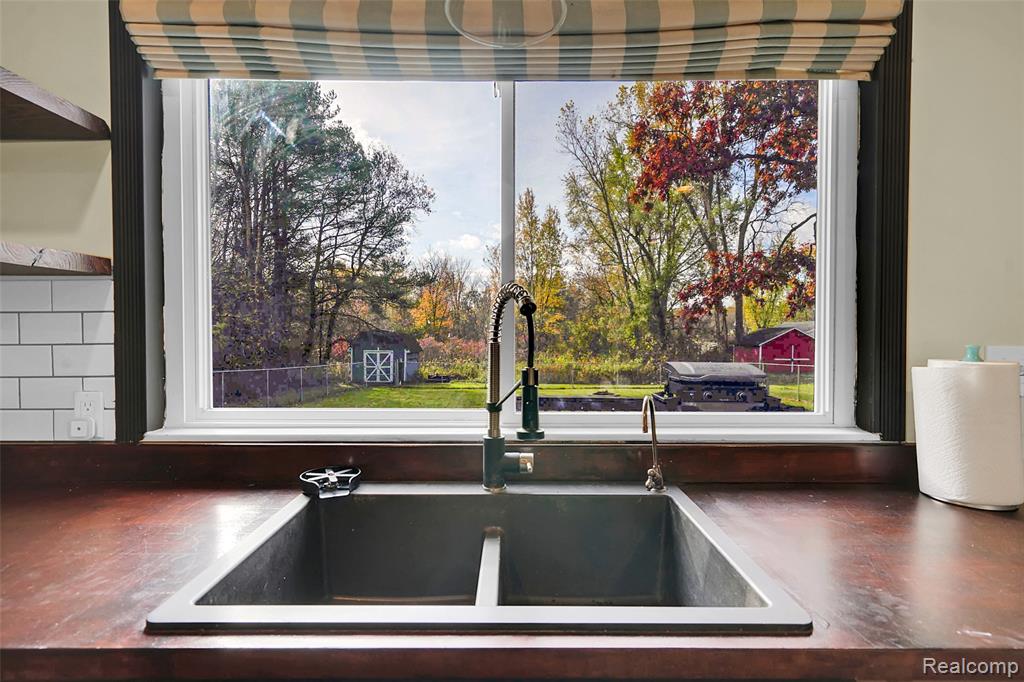 5191 Pratt Road, Metamora, MI 48455 — Photo 12