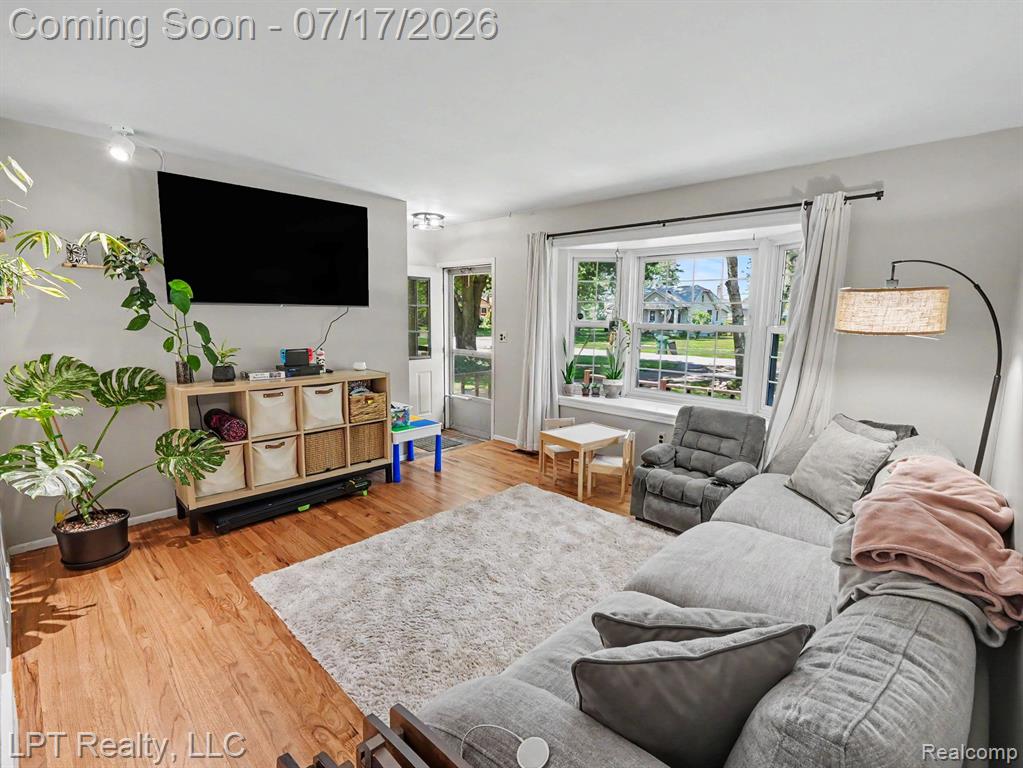 32205 John Hauk Street, Garden City, MI — Photo 4