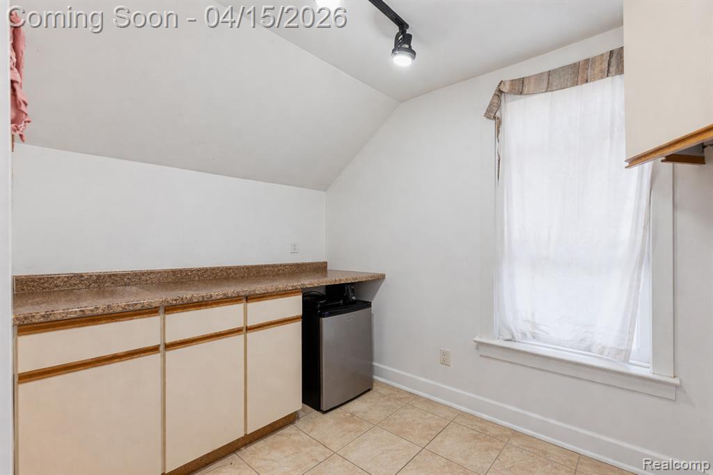 11429 E 8 Mile Road, Warren, MI 48089 — Photo 11