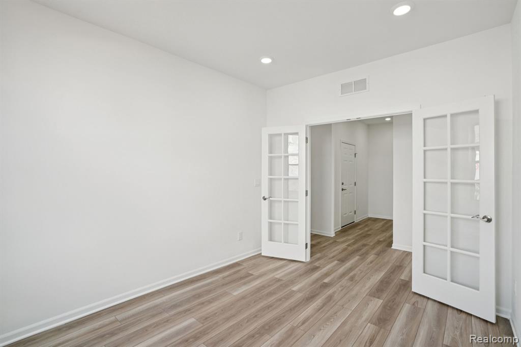 807 Kelpie Drive, Ann Arbor, MI 48108 — Photo 18
