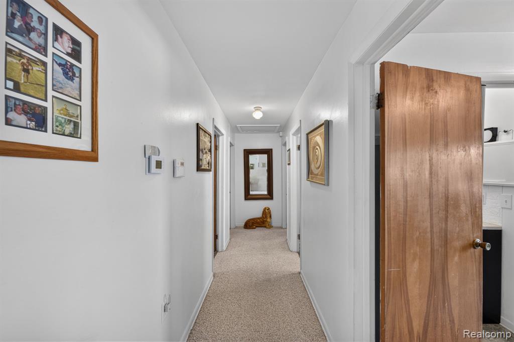 5233 Torrey Road, Flint, MI 48507 — Photo 27