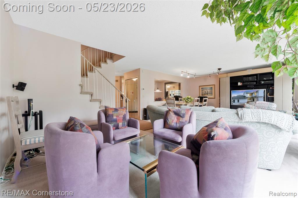 7632 Danbury Circle Circle, West Bloomfield, MI — Photo 10