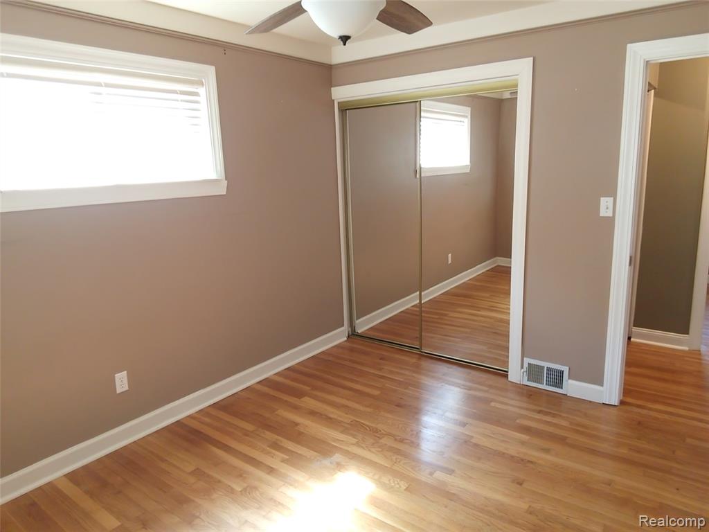 8283 Christine Street, Warren, MI 48093 — Photo 12
