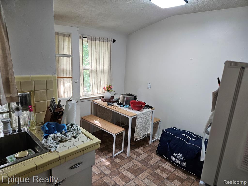 4645 Chatsworth Street, Detroit, MI 48224 — Photo 7