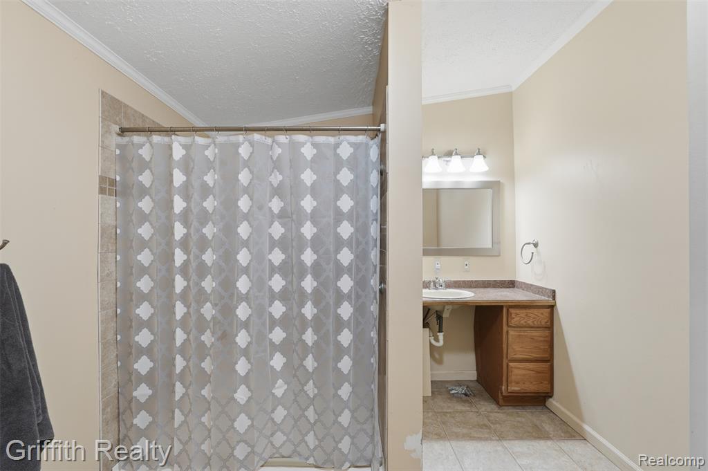 260 Ellsworth Lake Drive, Gregory, MI 48137 — Photo 20