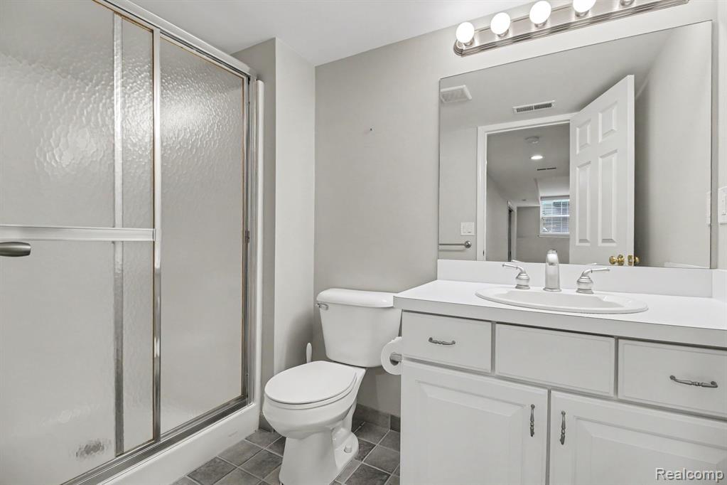 6573 Summit Ridge, Clarkston, MI — Photo 16