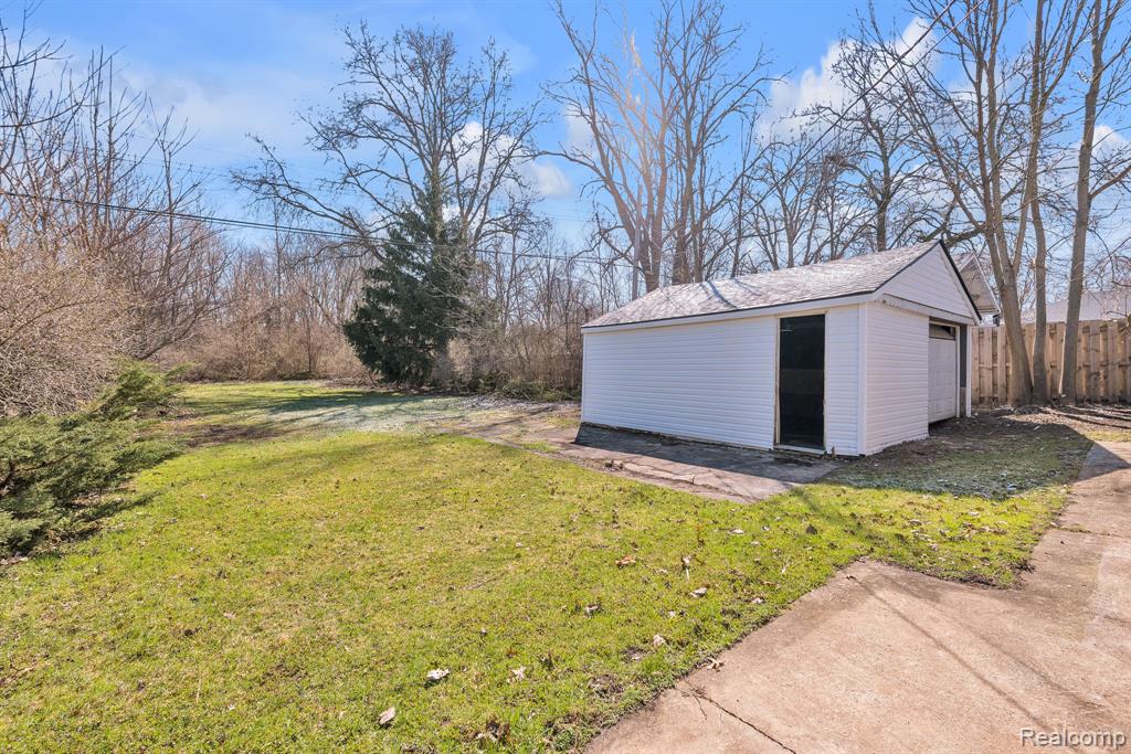 6243 Hunt Street, Romulus, MI 48174 — Photo 24