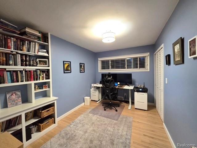 36671 Putnam Street, Clinton Twp, MI 48035 — Photo 12