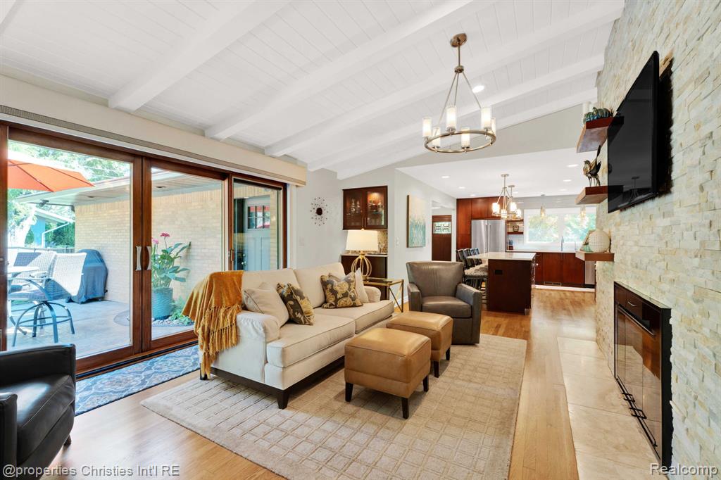 19418 Warwick Street, Beverly Hills, MI 48025 — Photo 27
