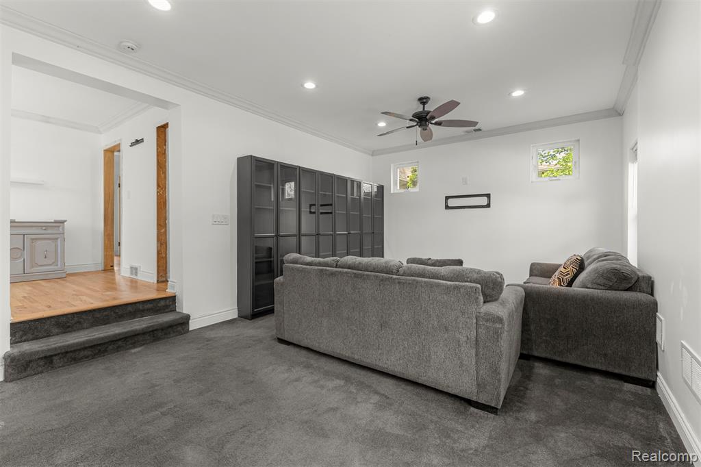 450 N Denwood Street, Dearborn, MI 48128 — Photo 16