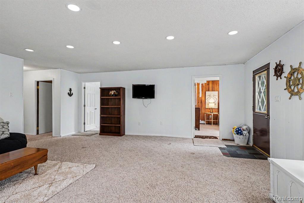 4157 Betty Lee Boulevard, Gladwin, MI 48624 — Photo 4