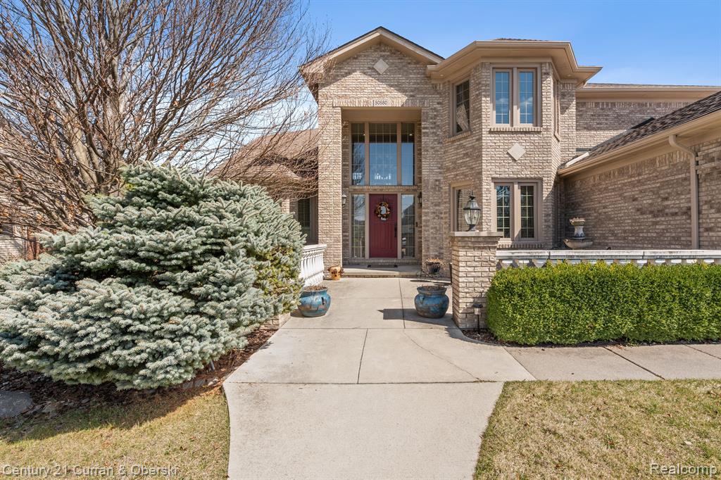 50580 MEANDER Drive, Macomb, MI 48042 — Photo 2