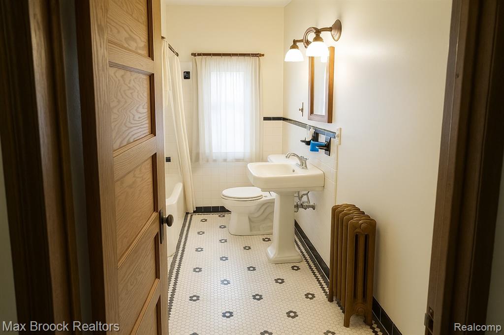 24 Ridge Road, Pleasant Ridge, MI — Photo 3