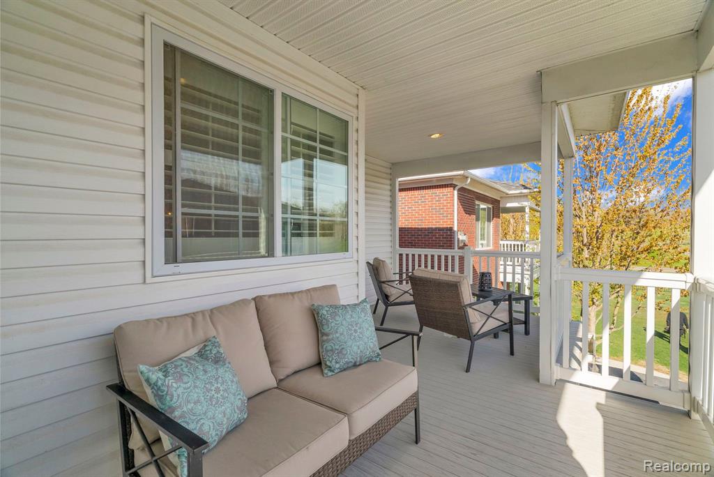 6985 BOULDER POINTE Drive, Washington, MI — Photo 31