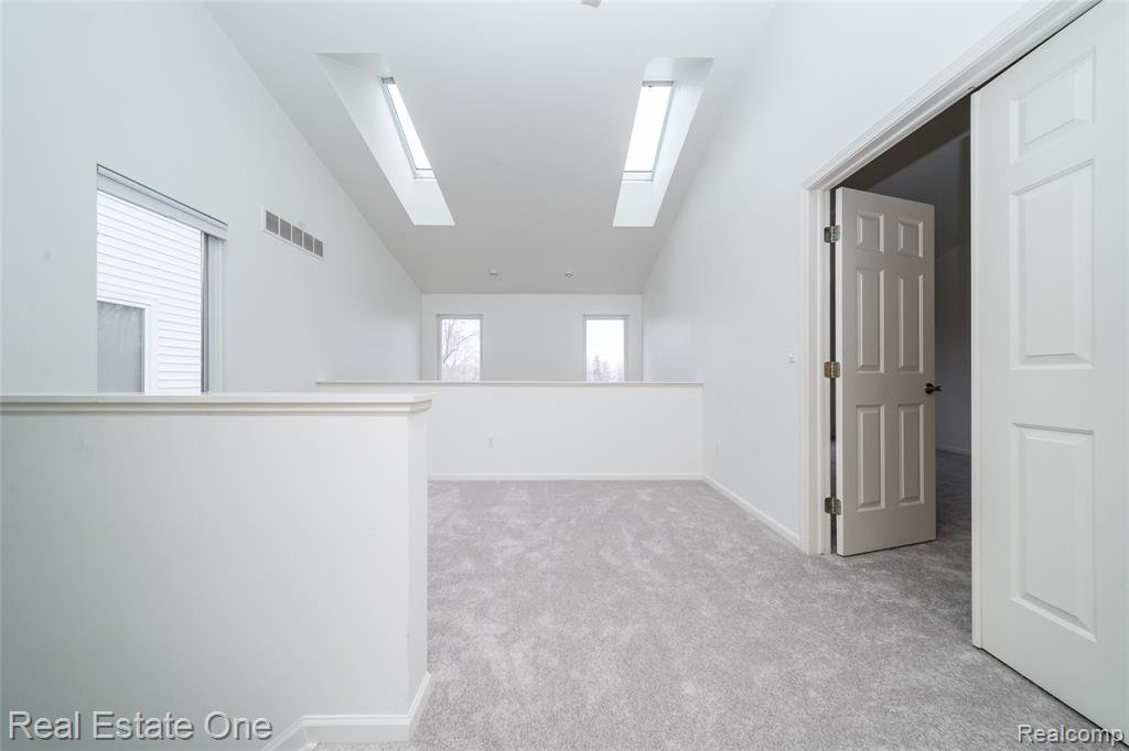 24099 Tana Court, Farmington, MI 48335 — Photo 36