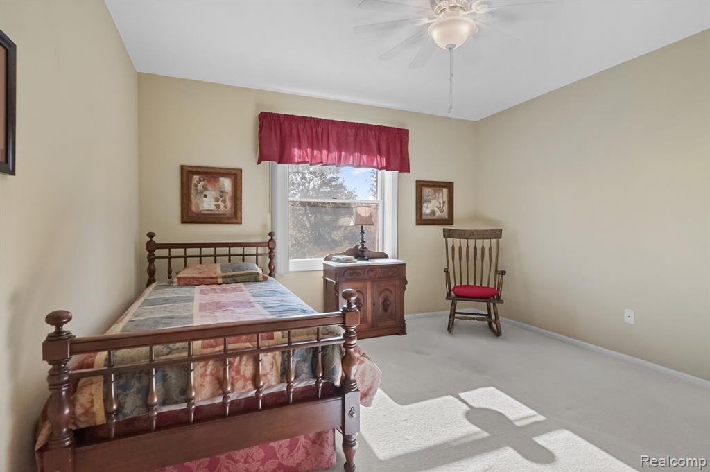 6573 Tree Knoll Drive, Troy, MI 48098 — Photo 33