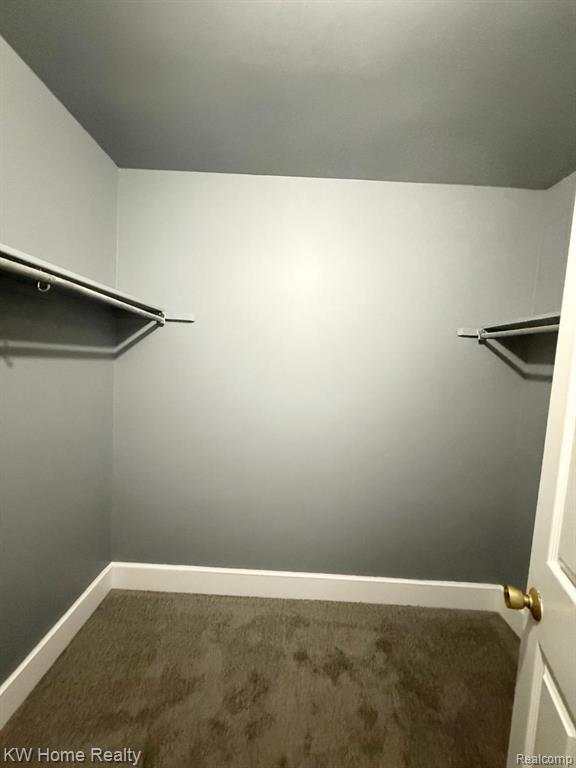 42372 Lochmoor Street, Clinton Twp, MI 48038 — Photo 11
